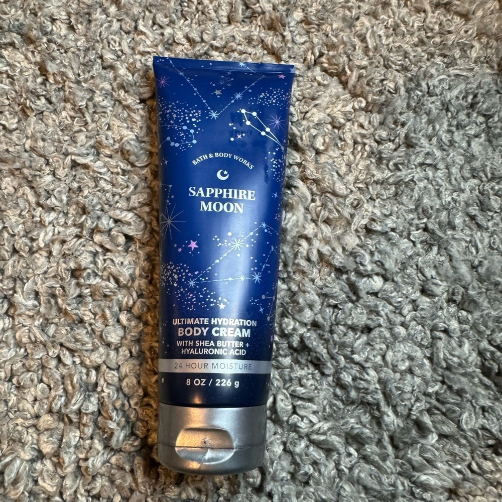 Bath & body works Sapphire Moon body cream
